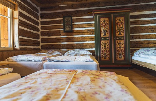 Strazne Ski Chalet | Superb 4-bedroom chalet in Strážné