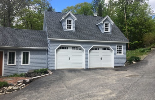 Edgecomb Ski Chalet | Beautiful 4-Bedroom Home on Private Acres with Dock & View