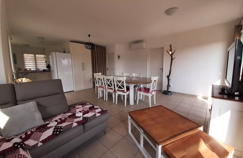 Parentis-en-Born Villa | Experience a 10/10 Villa with Pools, Sauna & Ocean Views