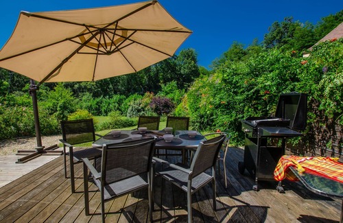 Sarlat-la-Caneda House | Ideal Villa with Private Heated Pool, Steps from Town Center