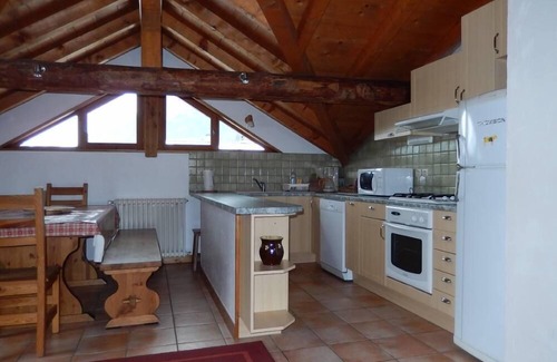 Chamonix City Centre Ski Chalet | Stunning Apartment with Panoramic Mont Blanc Views
