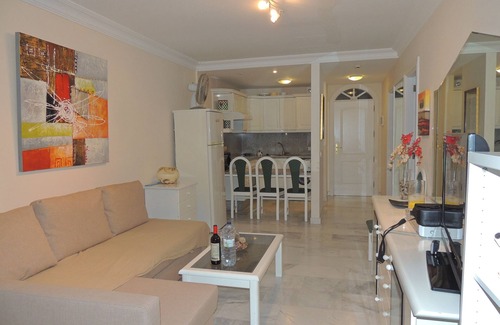 Los Gigantes Apartment | Idyllic Apartment with Cliff Sun Terrace and Ocean Views