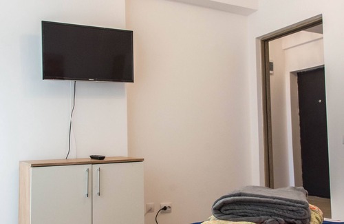 Chiajna House | Beautiful Apartment with Great Views in Bucharest