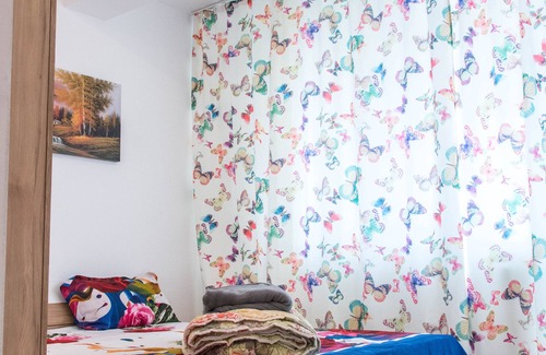 Chiajna House | Beautiful Apartment with Great Views in Bucharest