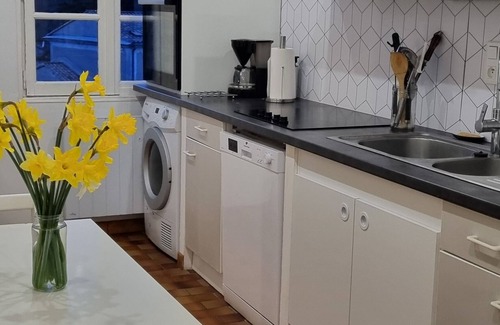 Aveze House | Beautiful Apartment with Pool & Spa in Cevennes' Heart