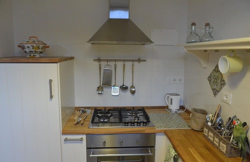 Bocca di Magra Apartment | Charming Villa Apartment Near Cinque Terre and Versilia