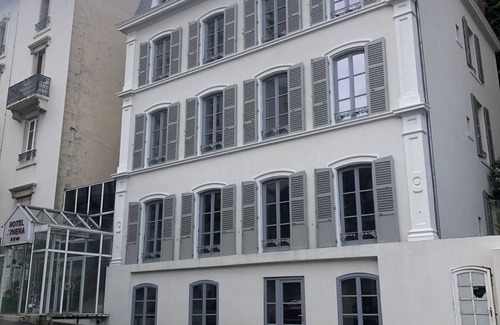 Royat Apartment | Prime Apartment Steps from the Thermal Baths, Rated 9.4/10