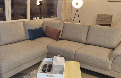 Deurne Apartment | Spacious 3-Bedroom Apartment with Spa in Antwerpen