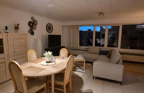 Deurne Apartment | Spacious 3-Bedroom Apartment with Spa in Antwerpen