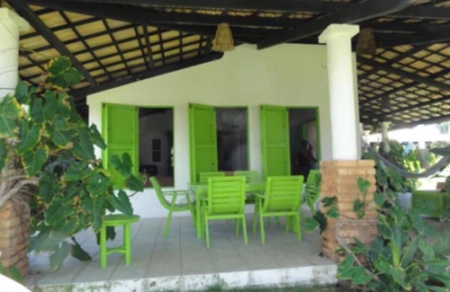 Aguas Belas House | Superb beach villa with pool and large tropical garden
