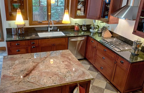 Arden-Arcade House | Top-Rated Bungalow Perfect for Families and Executives