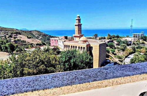 Souk El Tenine Apartment | Impressive F2 Apartment with Panoramic Oceanfront Views