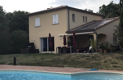 Saint-Maurice-dʼArdeche House | Inviting 230m² Villa 'Ardèche with Private Pool & Pet Friendly