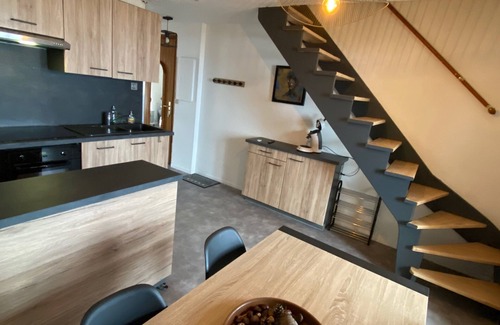 Evian-les-Bains Apartment | Picturesque Lake View Apartment with Parking & Great Amenities