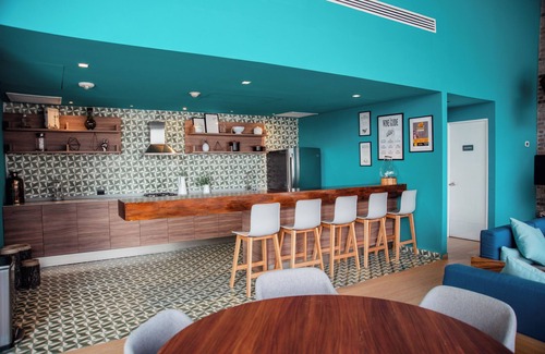 Monterrey Municipality Condo | Prime Location at Nuevo Sur with Pool and Ocean Views
