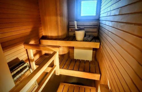 Kamppi Apartment | Prime Location with Serenity and Invigorating Sauna Access