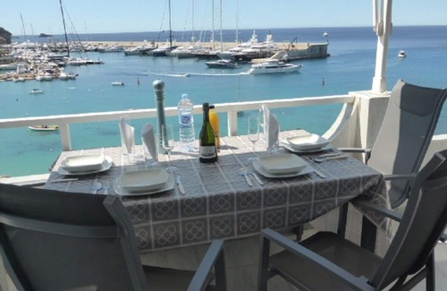 Santa Ponsa Apartment | Unbeatable Offer: Save 10% on Oceanfront Stays!