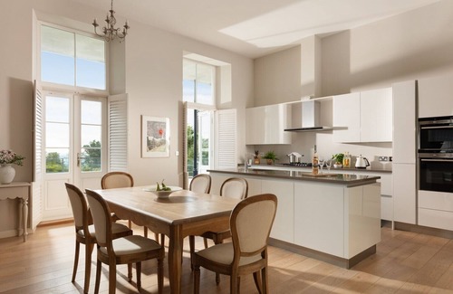 Maenporth Apartment | Exquisite 5-Star Apartment with Ocean View and Private Terrace