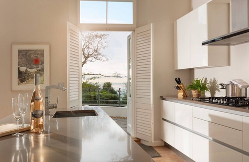 Maenporth Apartment | Exquisite 5-Star Apartment with Ocean View and Private Terrace