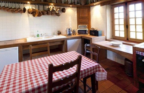 Masbaraud-Merignat House | Tranquil Manor House with Pool and Jacuzzi in Nature