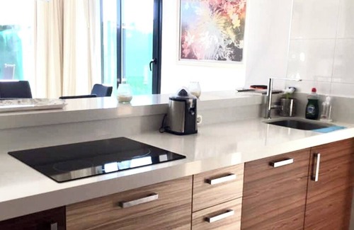 Guardamar del Segura Villa | Modern Villa with Private Pool & Ocean Views Near Coast