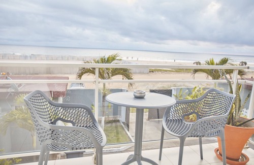 Pointe-Noire Apartment | Enjoy Gorgeous Ocean Views in a Family-Friendly Hotel