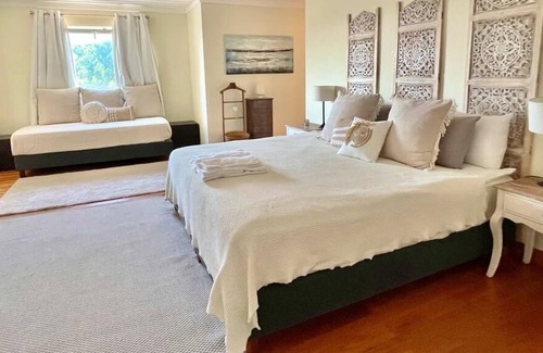 Aldeia de Irmaos House | Experience Oceanfront Bliss at Arrabida Beach Villa