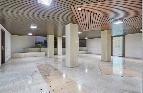 Pere Lachaise Apartment | Superb Parisian Apartment/Pere Lachaise