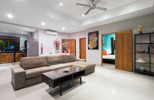 Bophut Villa | Private Villa with Breathtaking Sea Views and Pool Access