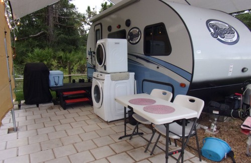 Geneva House | Superb RV with AC, heat, good spectrum internet,