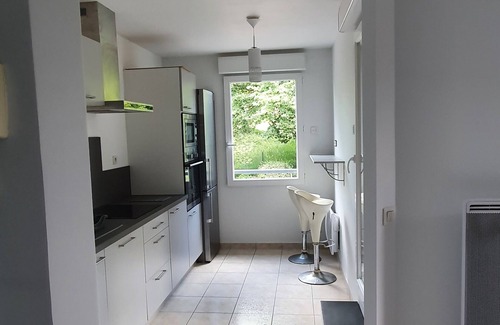 Brive-la-Gaillarde Apartment | Superb T3 with swimming pool on the heights of Brive