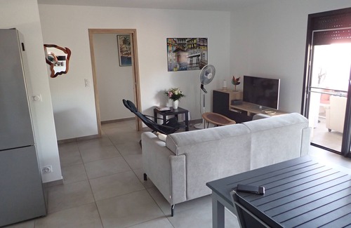 Solaro Villa | Idyllic Villa with Pool, Ocean Views & 10/10 Guest Rating