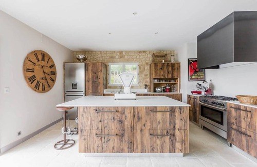 Rognes House | Idyllic Villa Retreat Near Aix en Provence and Luberon