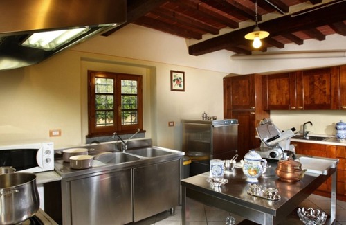 Margine Coperta-Traversagna Villa | Discover Comfort at Villa Ferrette with Private Pool & More