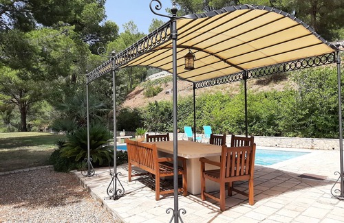 L'Albiol Villa | Secluded Villa with Pool in Pine Forest, Near Beaches