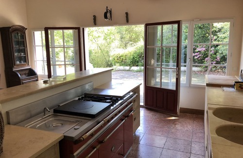 Behobie House | Beautiful Villa Steps from Beaches in Saint Jean de Luz