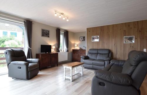 Daverdisse House | Elegant Villa Retreat with Large Garden & Pet-Friendly Amenities