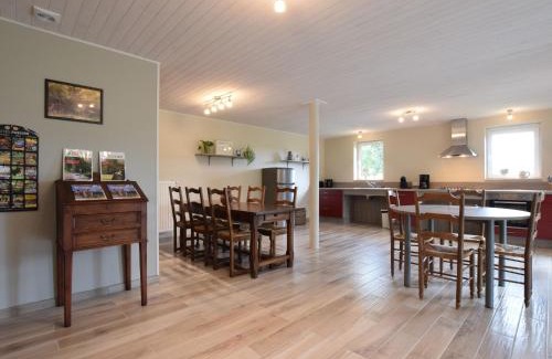 Daverdisse House | Elegant Villa Retreat with Large Garden & Pet-Friendly Amenities