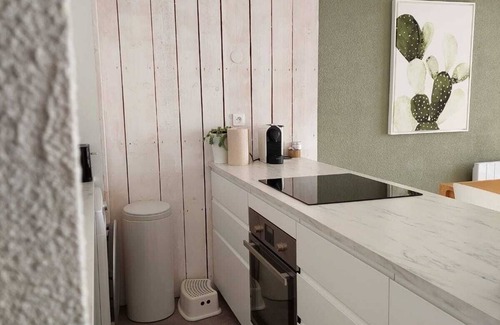 Palavas-les-Flots Apartment | Oceanfront T2 Terrace Apartment - Guest Rated 9.8/10