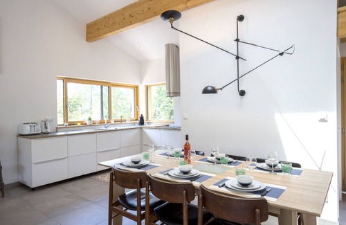 La Teste-de-Buch House | Exquisite Wooden Retreat in Arcachon Basin Forest