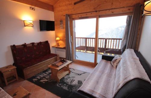 Bisanne 1500 Apartment | Charming 3-Room Retreat with Pool Access in Bisanne 1500
