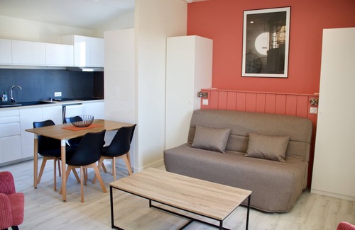 Saint-Pierre-d'Oleron Apartment | Beautiful Apartment for 2-4 People in Central Île D'Oléron