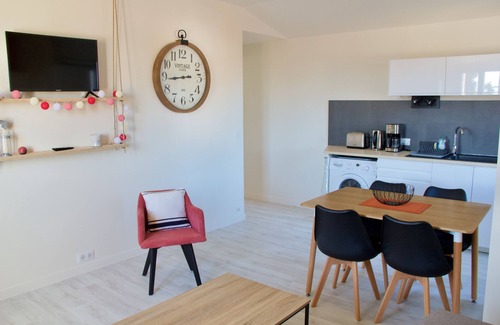 Saint-Pierre-d'Oleron Apartment | Beautiful Apartment for 2-4 People in Central Île D'Oléron