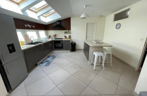 Tain-l'Hermitage Apartment | Spacious 2-Bedroom Apartment for Families with Pets Welcome