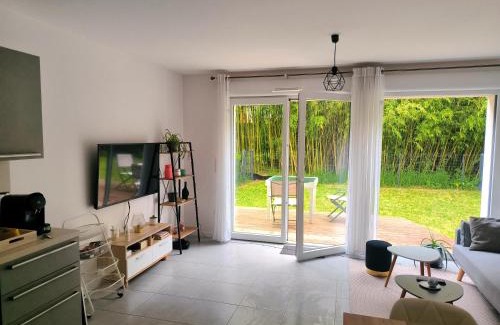 Villenave-d'Ornon Apartment | Beautiful Apartment with Garden - Rated 9.3 by Guests