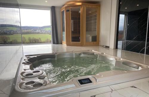 Vincelles Apartment | Private Spa Retreat: Guest Rated 8.7, Pet Friendly Escape
