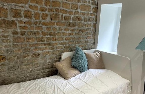 Quartier du chateau Apartment | Beautiful Apartment with Private Patio Access Awaits You