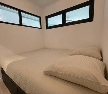 Plaine de la Brague Apartment | Tranquil Cocooning Apartment with Pool - 4 Star Rated