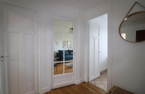 Antony Apartment | Charming 45m² Apartment in Antony - Guest Rated 9.4/10
