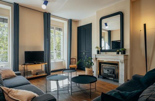 9th Arrondissement Apartment | Stylish Lyon Apartment with Scenic Saône River Views